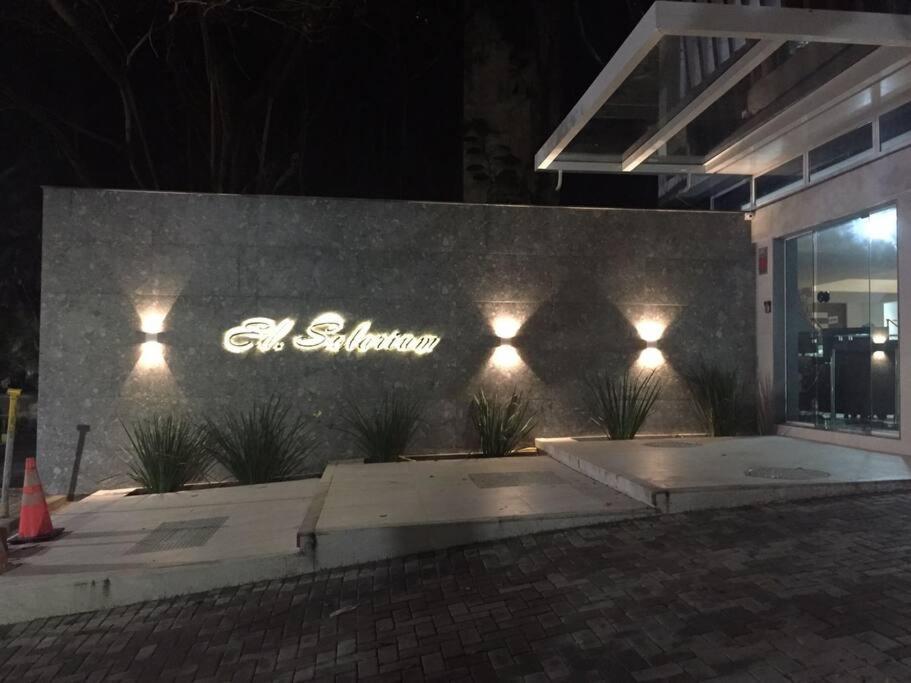 Ipanema Alto Padrao, 03 Quartos Com Suite, 03 Banheiros, Portaria 24h * Río de Janeiro